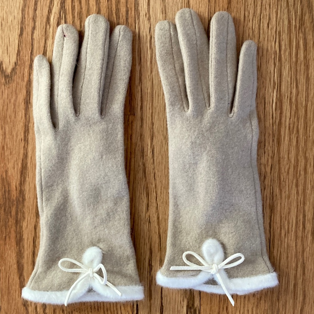 Chic 2  Gloves